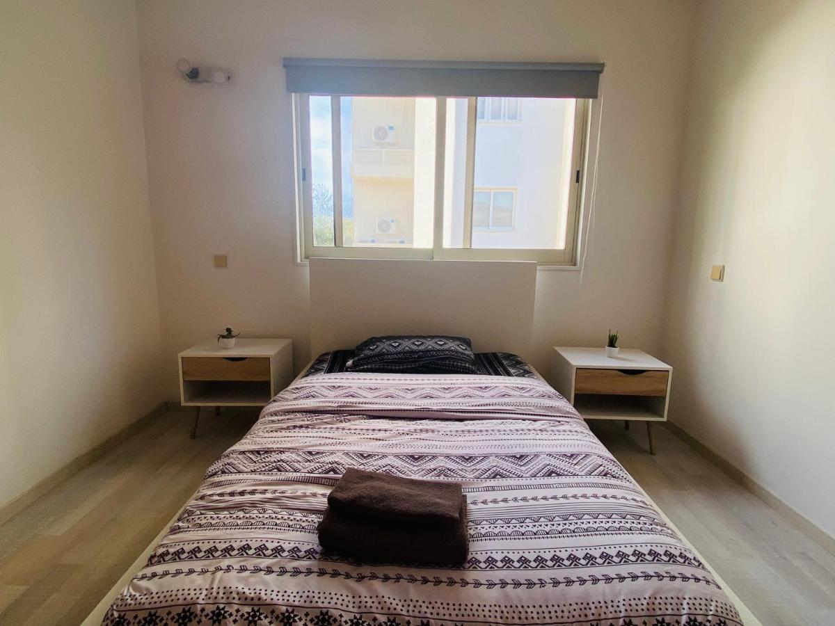 Gaia - 4 Bedroom House In Larnaca Exterior photo